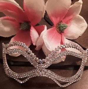 Masquerade mask